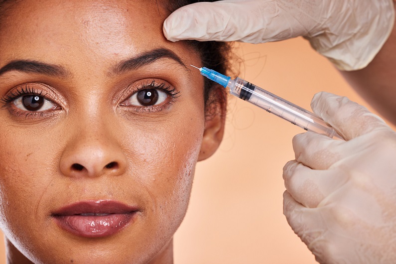 Botox®: Augenbrauenlifting für ein verjüngtes Aussehen